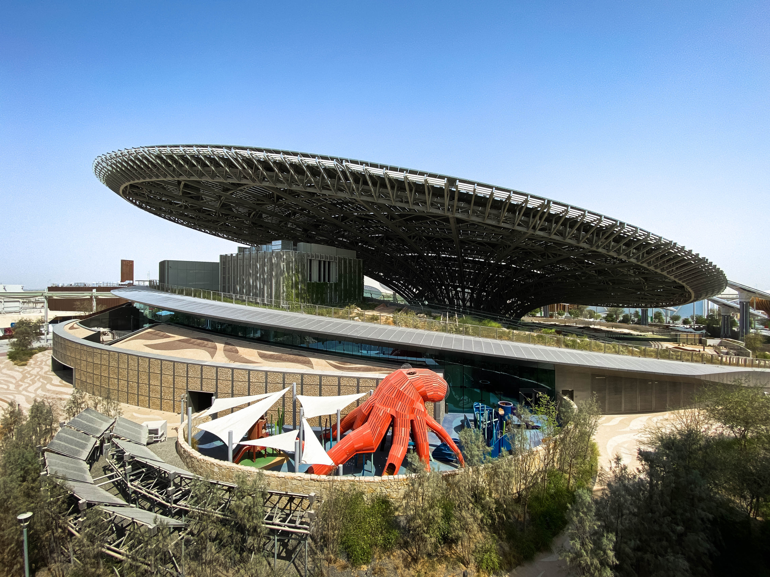 Giant octopus playground, EXPO 2020 Dubai - MONSTRUM playgrounds